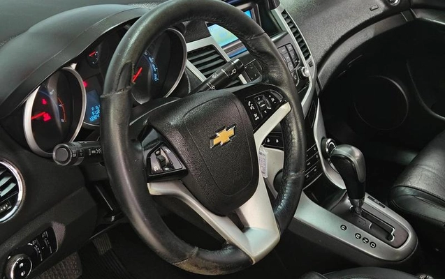 imagem-https://www.socarrao.com.br/sc-vehicle-images-prod/4116412/1790338782657-8198500_21_B_f14eb512ad.jpeg