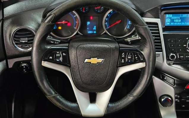 imagem-https://www.socarrao.com.br/sc-vehicle-images-prod/4116412/1790338782660-8198500_14_B_acbda0b765.jpeg