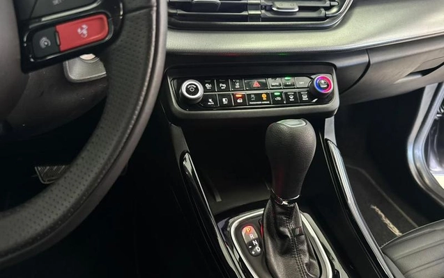 imagem-https://www.socarrao.com.br/sc-vehicle-images-prod/4116600/1790443130192-8275583_7_B_b5f0dbe11e.jpeg