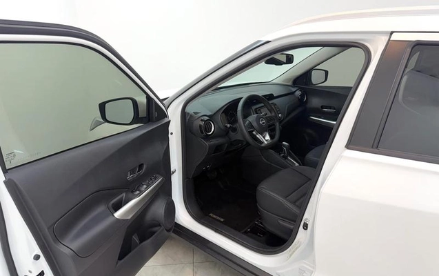 imagem-https://www.socarrao.com.br/sc-vehicle-images-prod/4116603/1790339398674-8503887_12_B_604fcb9496.jpeg