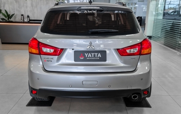 imagem-https://www.socarrao.com.br/sc-vehicle-images-prod/4116608/1790339419376-eMpSDoP59eGfMArtY00935jN9GNRObwB.jpg