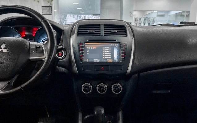 imagem-https://www.socarrao.com.br/sc-vehicle-images-prod/4116608/1790339419388-S5as2sPgkCUUkRnwcPmx5MqeQaCDibpi.jpg