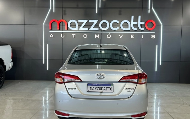 imagem-https://www.socarrao.com.br/sc-vehicle-images-prod/4116694/1790339662769-003_604adb06466fb0a94e41d5517a0a4bec.jpg