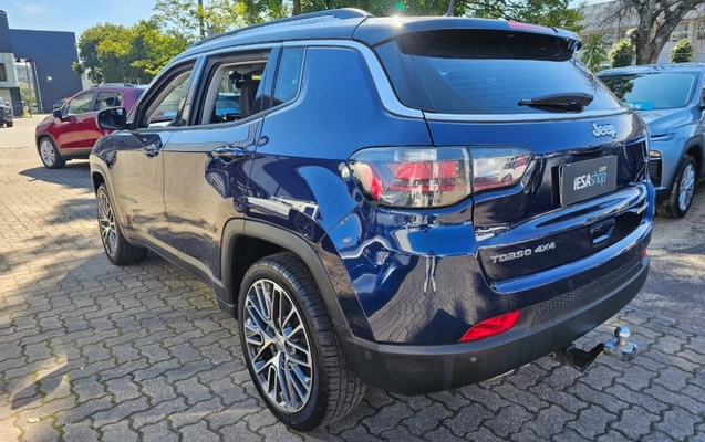 imagem-https://www.socarrao.com.br/sc-vehicle-images-prod/4117014/1790340384862-QjyegUX95hFvfH8n1WWYPQMXe5pACgqF.jpg