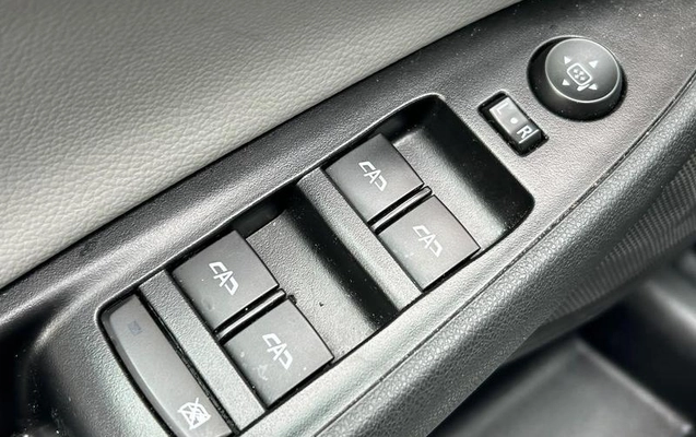 imagem-https://www.socarrao.com.br/sc-vehicle-images-prod/4117652/1790341634558-8509916_4_B_d40ea30418.jpeg