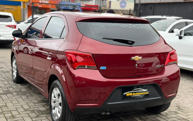 imagem-https://www.socarrao.com.br/sc-vehicle-images-prod/4117662/1790341829043-V2hhdHNBcHAgSW1hZ2UgMjAyNi0wOS0yNCBhdCAxNy4zOC4zMy5qcGVn.jpeg