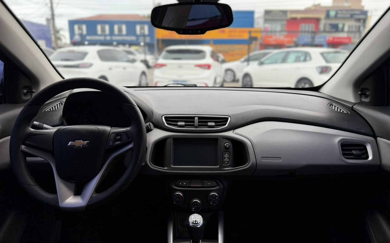 imagem-https://www.socarrao.com.br/sc-vehicle-images-prod/4117662/1790341829456-V2hhdHNBcHAgSW1hZ2UgMjAyNi0wOS0yNCBhdCAxNy4zOC4zNSAoMSkuanBlZw.jpeg