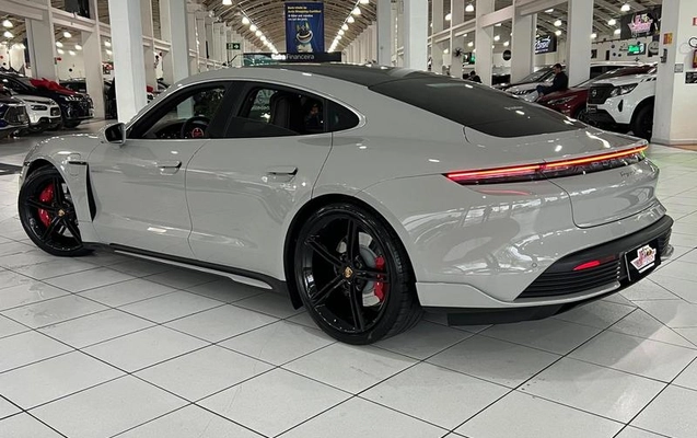 imagem-https://www.socarrao.com.br/sc-vehicle-images-prod/4117664/1790356691085-8511806_20_B_b2b2f4bbb1.jpeg