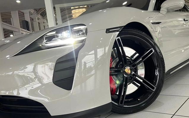 imagem-https://www.socarrao.com.br/sc-vehicle-images-prod/4117664/1790356691087-8511806_9_B_db8e177e34.jpeg