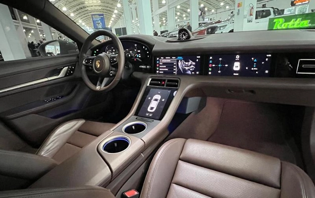imagem-https://www.socarrao.com.br/sc-vehicle-images-prod/4117664/1790356691114-8511806_16_B_ffa739fa04.jpeg