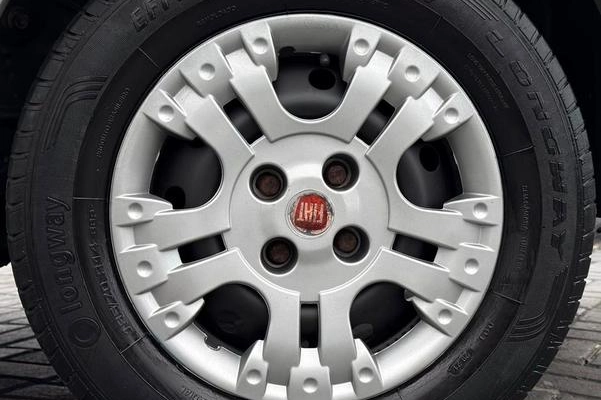 imagem-https://www.socarrao.com.br/sc-vehicle-images-prod/4117708/1790950728320-8506731_10_B_d11aaacab7.jpeg