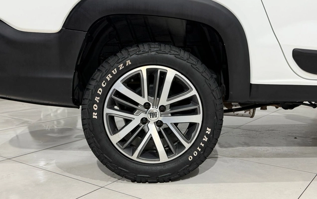 imagem-https://www.socarrao.com.br/sc-vehicle-images-prod/4117878/1790342142863-cc0a76fd5f9c453f98de324df36cbd40_1788209253773.jpg