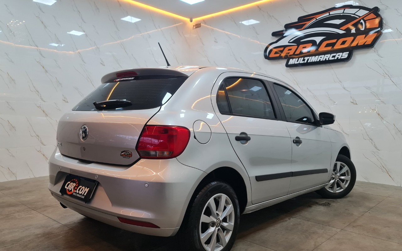 imagem-https://www.socarrao.com.br/sc-vehicle-images-prod/4117894/1790342168868-NCAoNCkuanBn.jpg