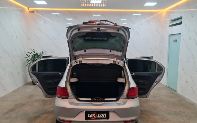 imagem-https://www.socarrao.com.br/sc-vehicle-images-prod/4117894/1790342170583-MTQgKDUpLmpwZw.jpg