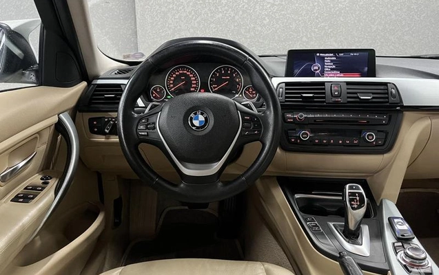 imagem-https://www.socarrao.com.br/sc-vehicle-images-prod/4117903/1791469449559-8174928_14_B_b6b6675f1e.jpeg