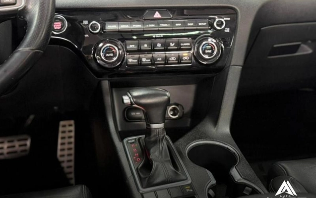 imagem-https://www.socarrao.com.br/sc-vehicle-images-prod/4117921/1790370837196-7998427_19_B_5c5352bb71.jpeg