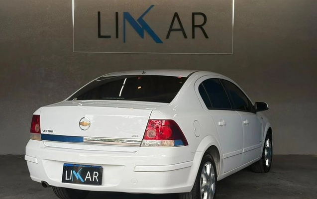 imagem-https://www.socarrao.com.br/sc-vehicle-images-prod/4118037/1790342641713-8511352_14_B_e85cab85d0.jpeg