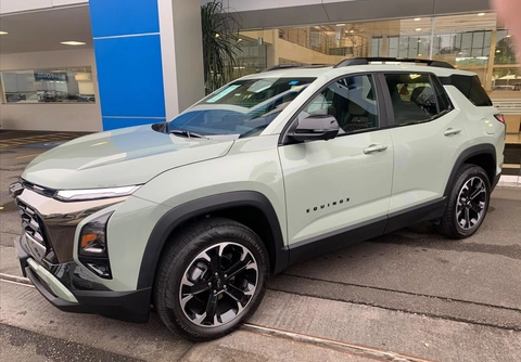 Chevrolet Equinox 2026 Verde — foto 1 de 3