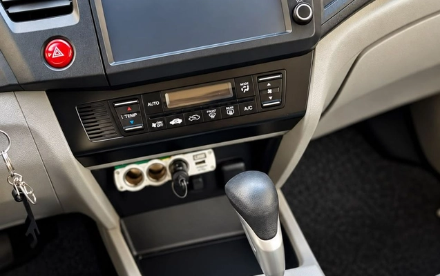 imagem-https://www.socarrao.com.br/sc-vehicle-images-prod/4118478/1790344639553-gb-2d30265.jpg