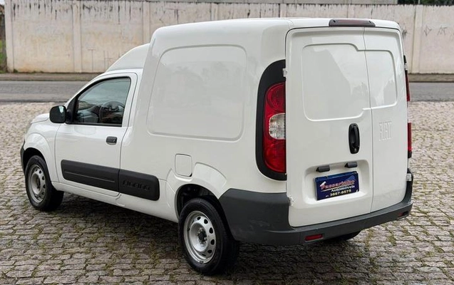 imagem-https://www.socarrao.com.br/sc-vehicle-images-prod/4118794/1791642309177-8506510_14_B_4c65467fb7.jpeg
