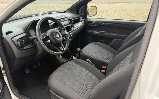 imagem-https://www.socarrao.com.br/sc-vehicle-images-prod/4118794/1791642309185-8506510_0_B_c369b36b39.jpeg