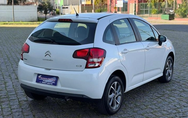 imagem-https://www.socarrao.com.br/sc-vehicle-images-prod/4118907/1791642316102-8508863_12_B_76d041dcb1.jpeg