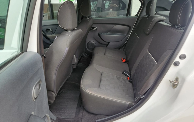 imagem-https://www.socarrao.com.br/sc-vehicle-images-prod/4118947/1790344722128-V2hhdHNBcHAgSW1hZ2UgMjAyNi0wOS0yNSBhdCAwOS4zNC4xOC5qcGVn.jpeg