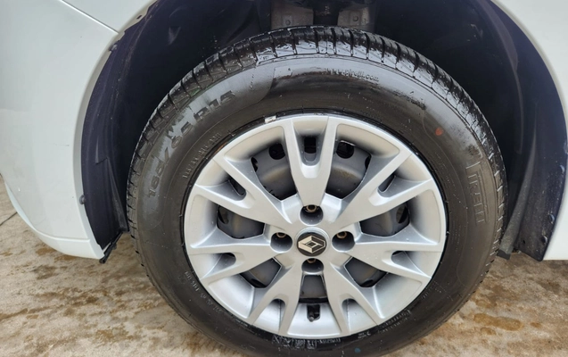 imagem-https://www.socarrao.com.br/sc-vehicle-images-prod/4118947/1790344722514-V2hhdHNBcHAgSW1hZ2UgMjAyNi0wOS0yNSBhdCAwOS4zNC4xNSAoMSkuanBlZw.jpeg