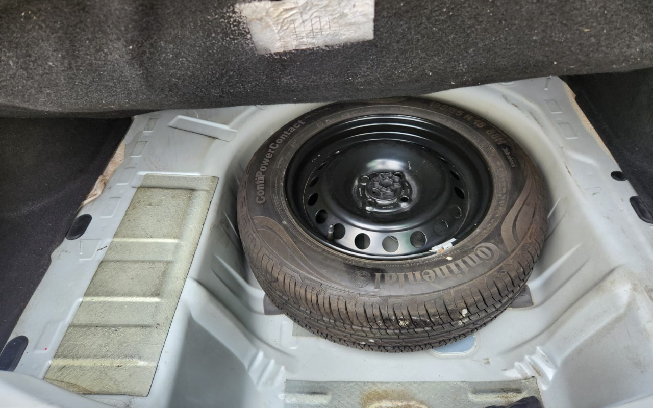 imagem-https://www.socarrao.com.br/sc-vehicle-images-prod/4118947/1790344722655-V2hhdHNBcHAgSW1hZ2UgMjAyNi0wOS0yNSBhdCAwOS4zNC4xMS5qcGVn.jpeg