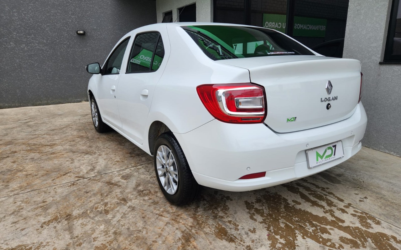 imagem-https://www.socarrao.com.br/sc-vehicle-images-prod/4118947/1790344722936-V2hhdHNBcHAgSW1hZ2UgMjAyNi0wOS0yNSBhdCAwOS4zNC4yMC5qcGVn.jpeg