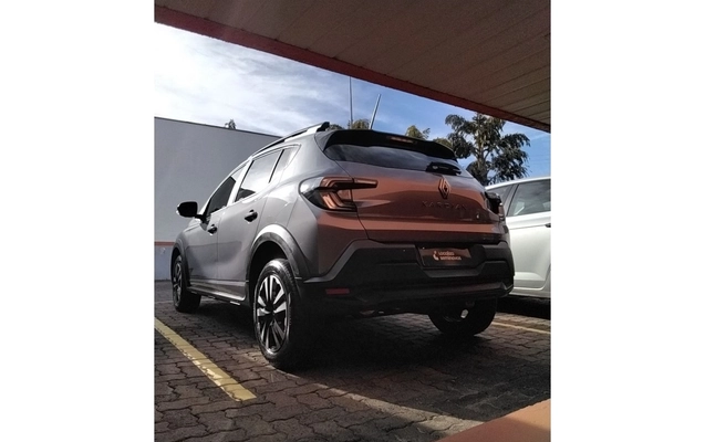 imagem-https://www.socarrao.com.br/sc-vehicle-images-prod/4119375/1790345777600-2_111611.jpg