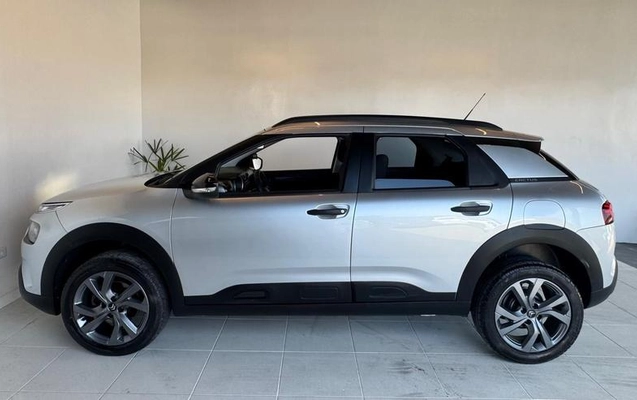 imagem-https://www.socarrao.com.br/sc-vehicle-images-prod/4119484/1790973454499-8493790_0_B_2605a3d520.jpeg