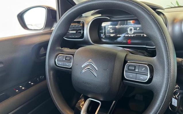 imagem-https://www.socarrao.com.br/sc-vehicle-images-prod/4119484/1790973454510-8493790_13_B_e03b67f8ec.jpeg