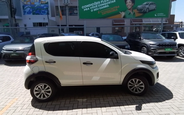 imagem-https://www.socarrao.com.br/sc-vehicle-images-prod/4119500/1790345915017-1_111826.jpg