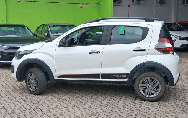 imagem-https://www.socarrao.com.br/sc-vehicle-images-prod/4119530/1790345945512-1_111855.jpg