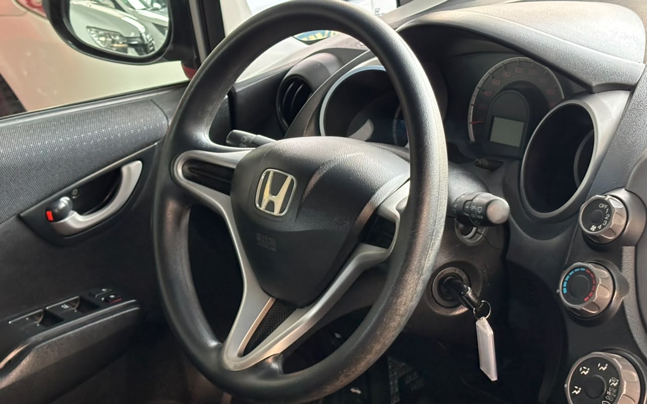 imagem-https://www.socarrao.com.br/sc-vehicle-images-prod/4119546/1790345978294-RklUIDMuanBn.jpg