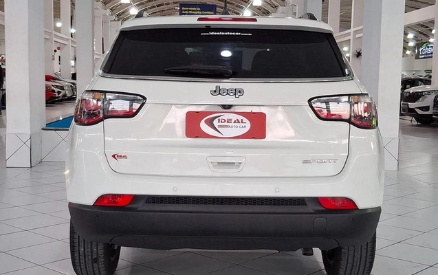 imagem-https://www.socarrao.com.br/sc-vehicle-images-prod/4119560/1790346011751-8450008_6_B_26eec54d60.jpeg