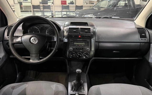 imagem-https://www.socarrao.com.br/sc-vehicle-images-prod/4119600/1790346167400-8511051_13_B_5544f46b34.jpeg