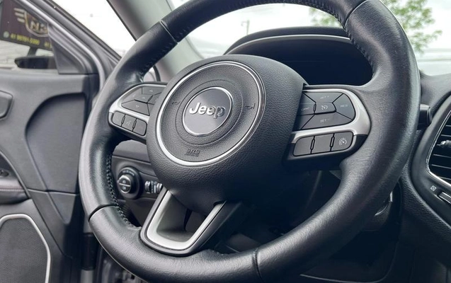 imagem-https://www.socarrao.com.br/sc-vehicle-images-prod/4119602/1790346189330-8509743_3_B_f8a68d5622.jpeg