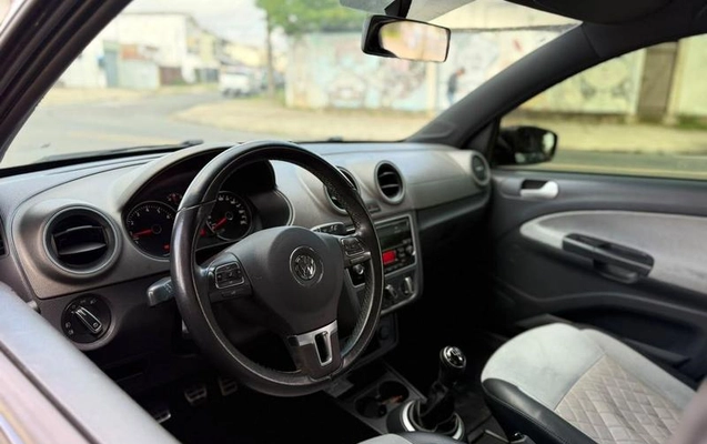 imagem-https://www.socarrao.com.br/sc-vehicle-images-prod/4119610/1790346340997-8512800_1_B_58fbf75ba9.jpeg