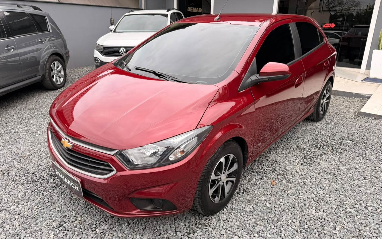 imagem-https://www.socarrao.com.br/sc-vehicle-images-prod/4119642/1790346447500-V2hhdHNBcHAgSW1hZ2UgMjAyNi0wOS0yNCBhdCAxNi41OC4yNi5qcGVn.jpeg