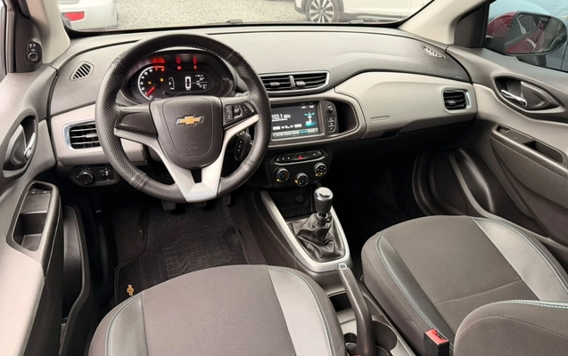 imagem-https://www.socarrao.com.br/sc-vehicle-images-prod/4119642/1790346447707-V2hhdHNBcHAgSW1hZ2UgMjAyNi0wOS0yNCBhdCAxNi41OC4yNyAoMSkuanBlZw.jpeg