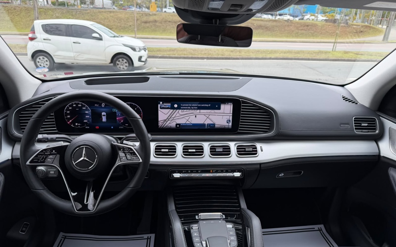 imagem-https://www.socarrao.com.br/sc-vehicle-images-prod/4119871/1790346778457-YTVhNmZiMGEtYmIzOC00MWI4LWIyZWUtZmFhZWEwY2MxN2Y0LmpwZWc.jpeg