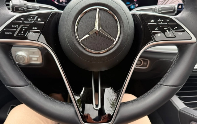 imagem-https://www.socarrao.com.br/sc-vehicle-images-prod/4119871/1790346778595-ZmI3YzY1NzUtNTVjMS00YmY3LThhYzItYzA2YmQzYmIyZjQyLmpwZWc.jpeg