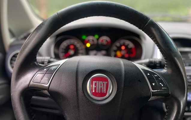imagem-https://www.socarrao.com.br/sc-vehicle-images-prod/4119915/1790346894262-8444927_11_B_e99e463d69.jpeg