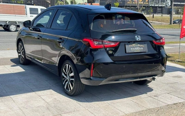 imagem-https://www.socarrao.com.br/sc-vehicle-images-prod/4119926/1790879818507-8512814_2_B_fa35114df7.jpeg