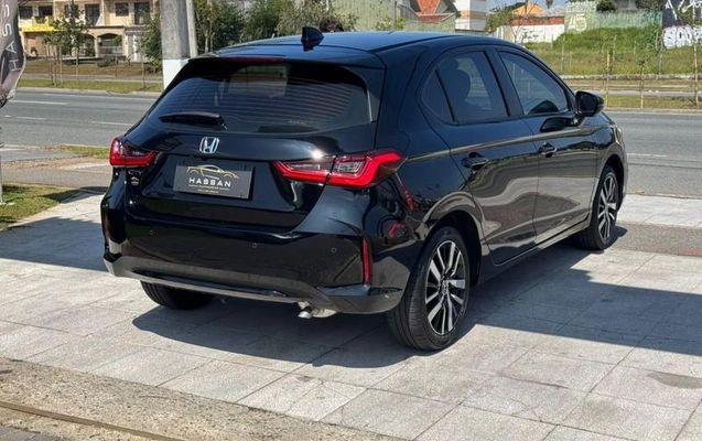 imagem-https://www.socarrao.com.br/sc-vehicle-images-prod/4119926/1790879818512-8512814_2_B_1d747819ed.jpeg