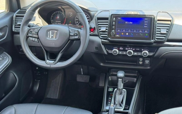 imagem-https://www.socarrao.com.br/sc-vehicle-images-prod/4119926/1790879818534-8512814_21_B_99f66b1ed5.jpeg
