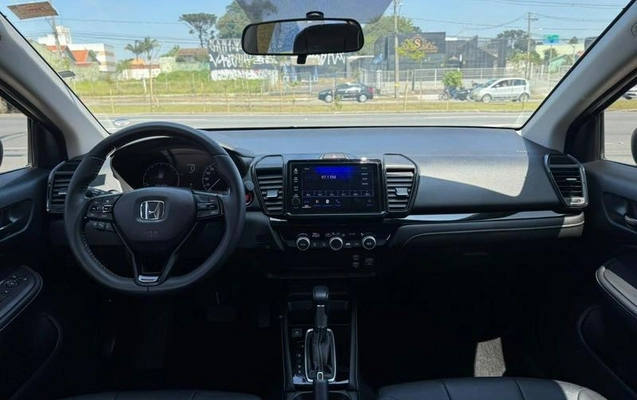 imagem-https://www.socarrao.com.br/sc-vehicle-images-prod/4119926/1790879818535-8512814_16_B_f083481d66.jpeg