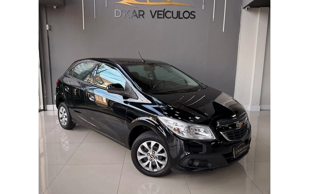 imagem-https://www.socarrao.com.br/sc-vehicle-images-prod/4119927/1790346957031-1_113204.jpg